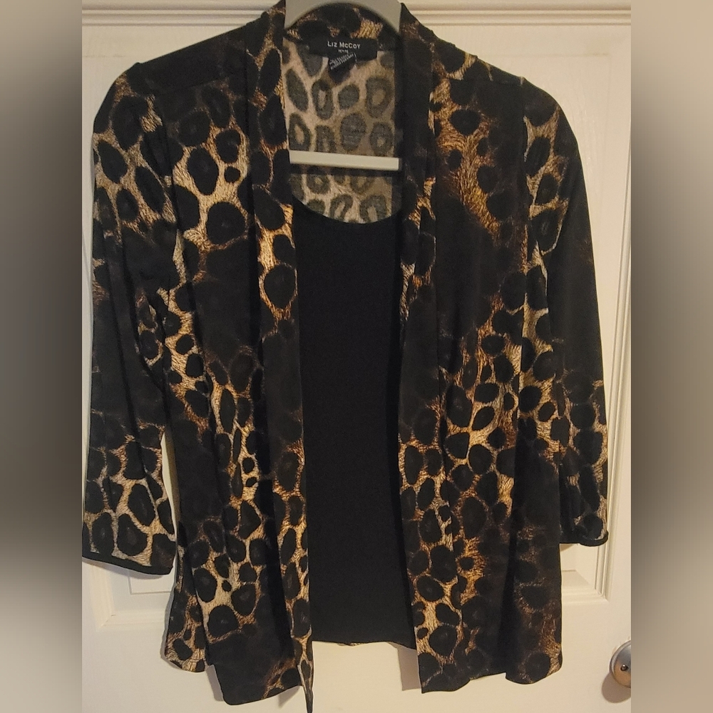 Liz McCoy Cardigan Attached Layered Tank Women Animal Print  3/4 Sleeve …